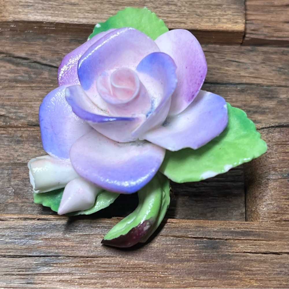 Cara China Staffordshire England Rose Brooch Lavender Purple Made in England